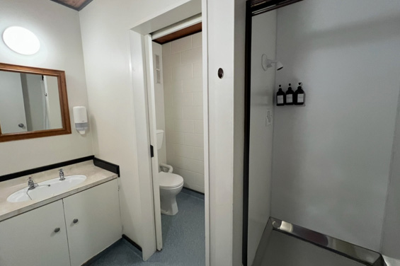Two-Bedroom Two-storey Apartment bathroom
