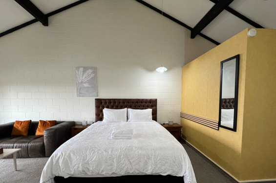 Studio with Balcony bedroom