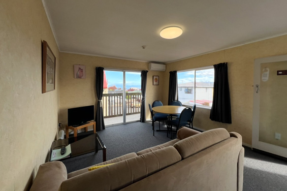 Upstairs Family Apartment lounge